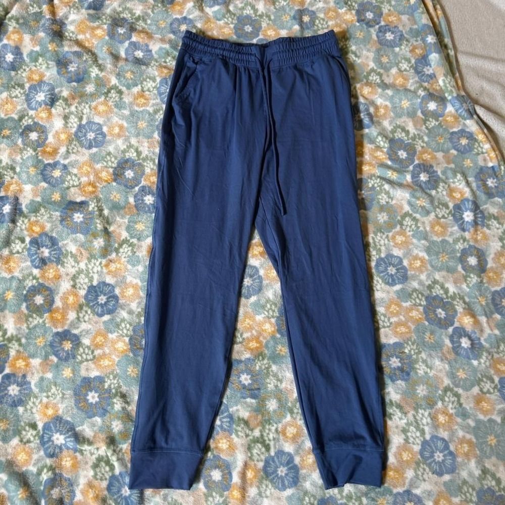 Fabletics blue High-waisted performance joggers women's medium /8 NWT